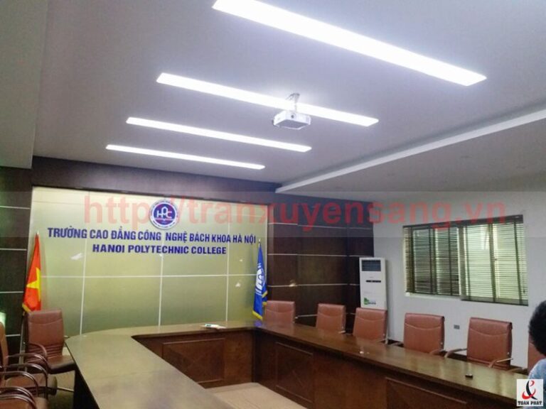 Thi công trần xuyên sáng tại trung tâm German Competence Academy