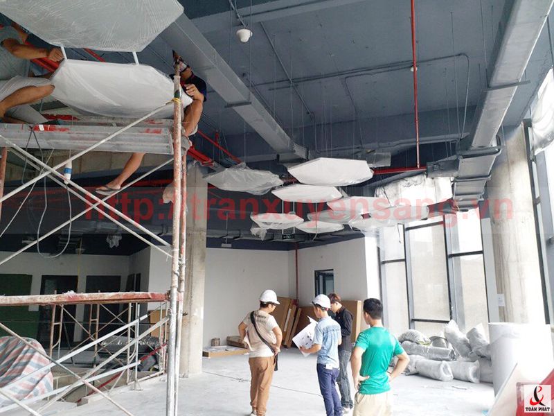 Báo giá thiết kế – THI công trần xuyên sáng, trần căng toàn phát