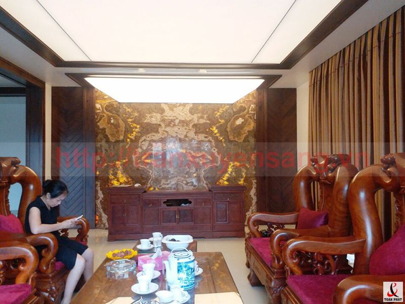 Thi công trần xuyên sáng tại biệt thự Huyền Villa tại Lào Cai