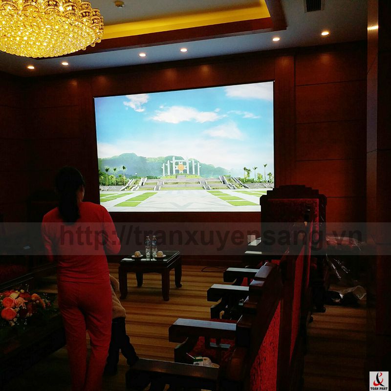 Thi công vách xuyên sáng tại văn phòng Tỉnh ủy Hòa Bình