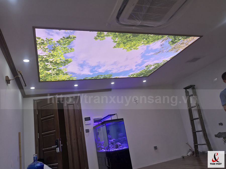 Rà soát hệ trần xuyên sáng trước khi hoàn thiện