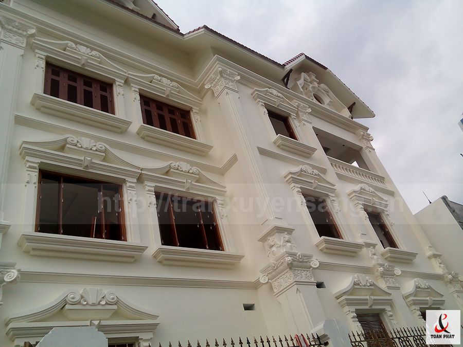 Mặt tiền biệt thự gia đình anh Khoa